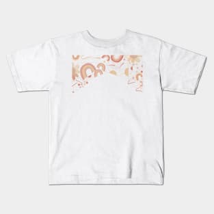 Baby shower rainbow, cloud and daisies Kids T-Shirt